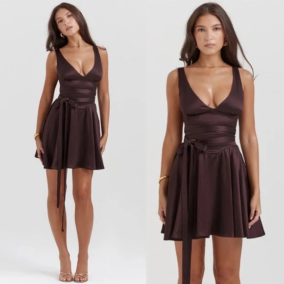 HOUSE OF CB 'Shiema' Rich Brown Mini Dress NWOT size XS regular length - Picture 11 of 11